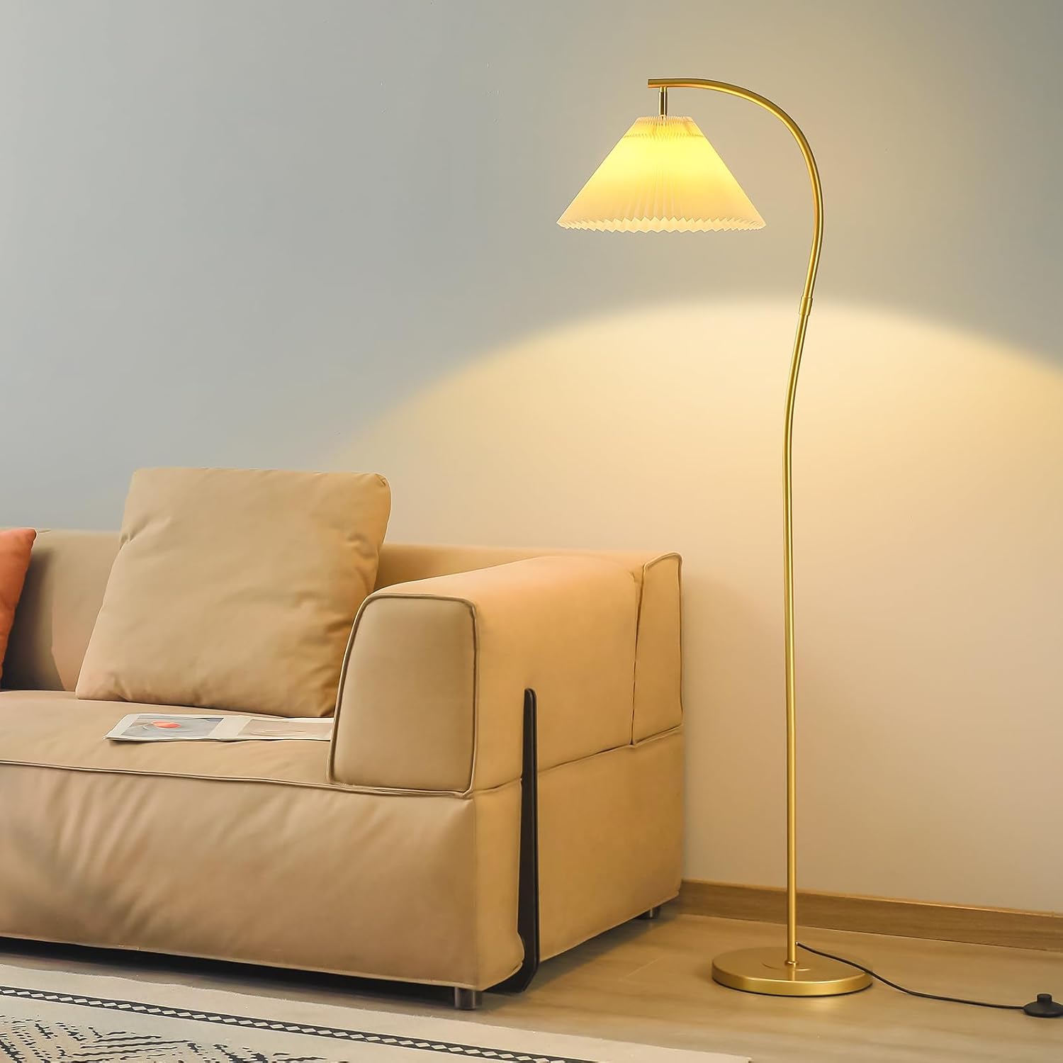 Gold Arc Wavy Pleated Shade Floor Lamp